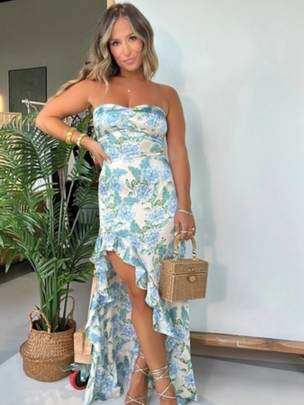 Dress Forum Floral Strapless Maxi Dress in Blue & White - size M
